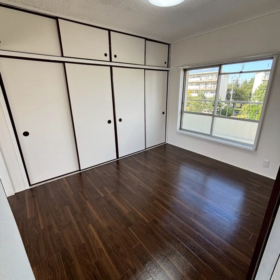 現在進行中の船橋市金杉台団地のリノベーションをご紹介。